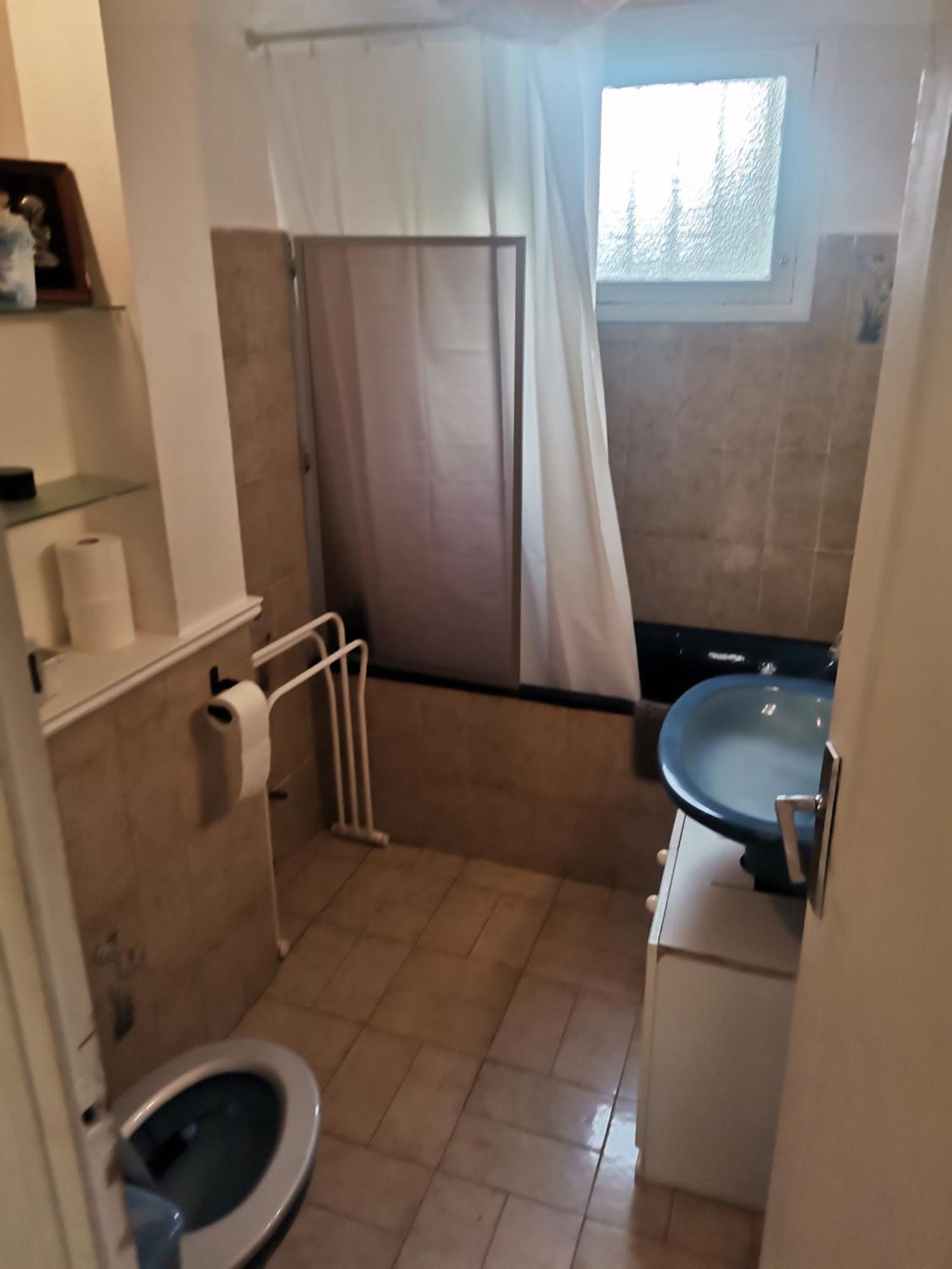 Big Ground Floor 2 Bedrooms Flat In A Quiet Building & Neighborghood Marseilles Buitenkant foto